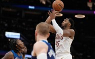 NBA-爱德华兹25+5骑士5人得分20+主场复仇森林狼