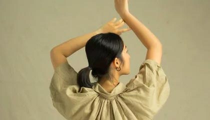 半岛体育：海风与汗水交织的生活方式