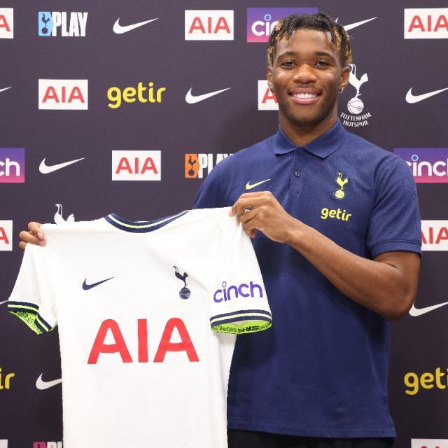 1660690376050026558.jpg FaTOAC5WQAEPOfu.jpg